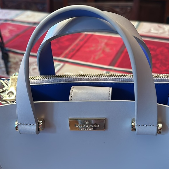 Kate Spade handbag beige with inside blue accent color in very good condition - Picture 10 of 11